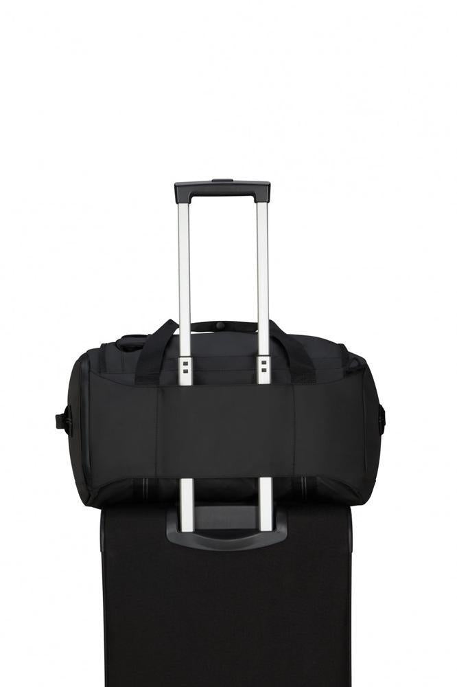 American Tourister Trailgo Duffel bag Small Black-Bagger-BagBrokers
