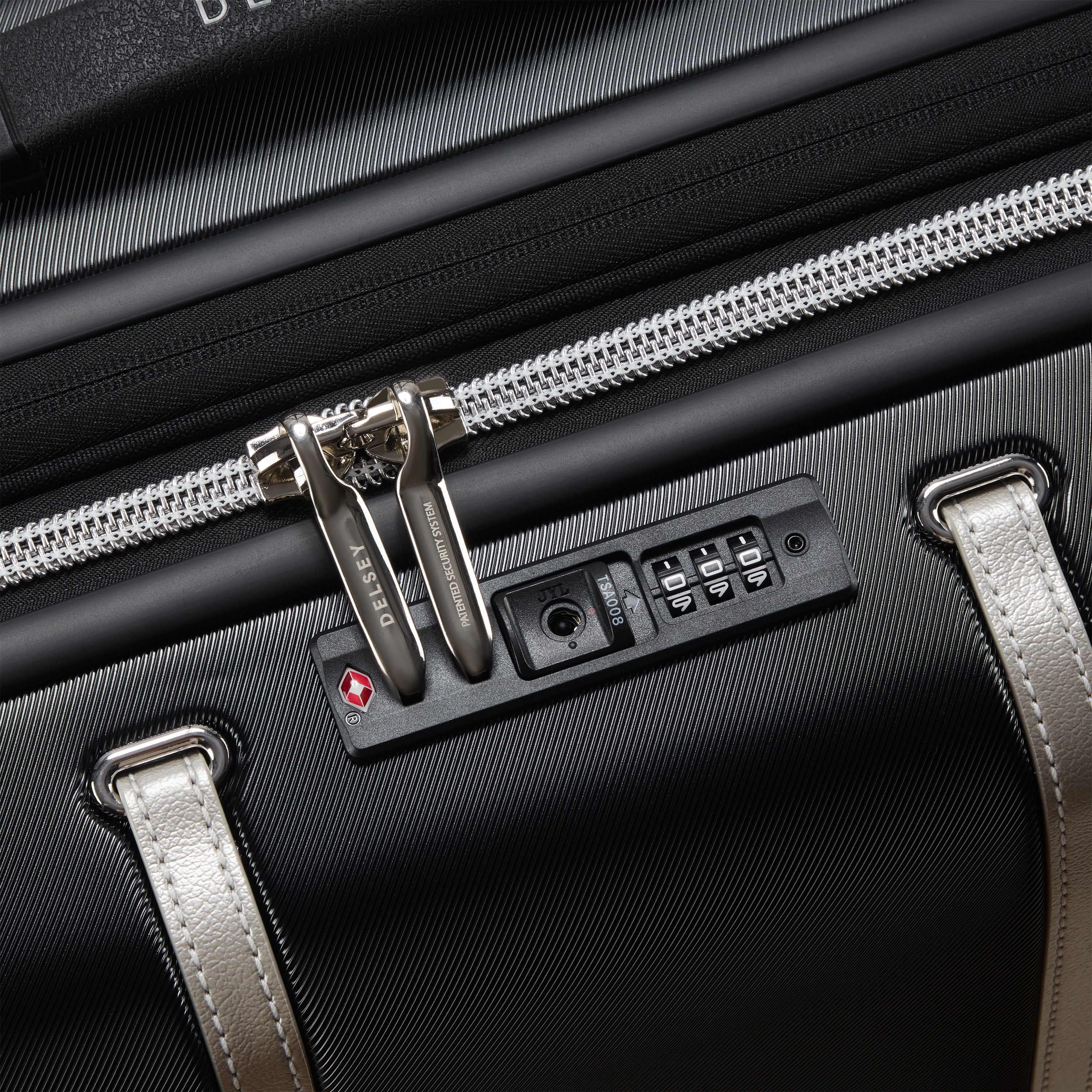 Delsey Cadence utvidbar medium koffert 66 cm Black/Silver-Harde kofferter-BagBrokers