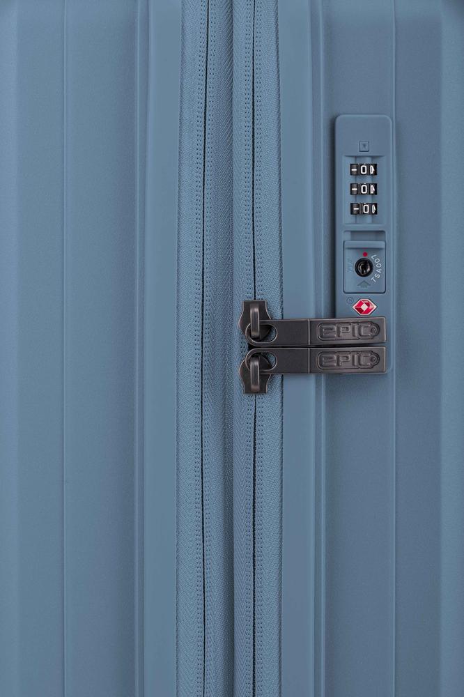 Epic HALO hard utvidbar medium koffert 65 cm FolkstoneBLUE-Harde kofferter-BagBrokers