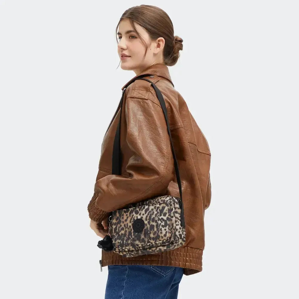 Kipling Abanu Medium Crossbody-veske Wild Leopard-Veske-BagBrokers
