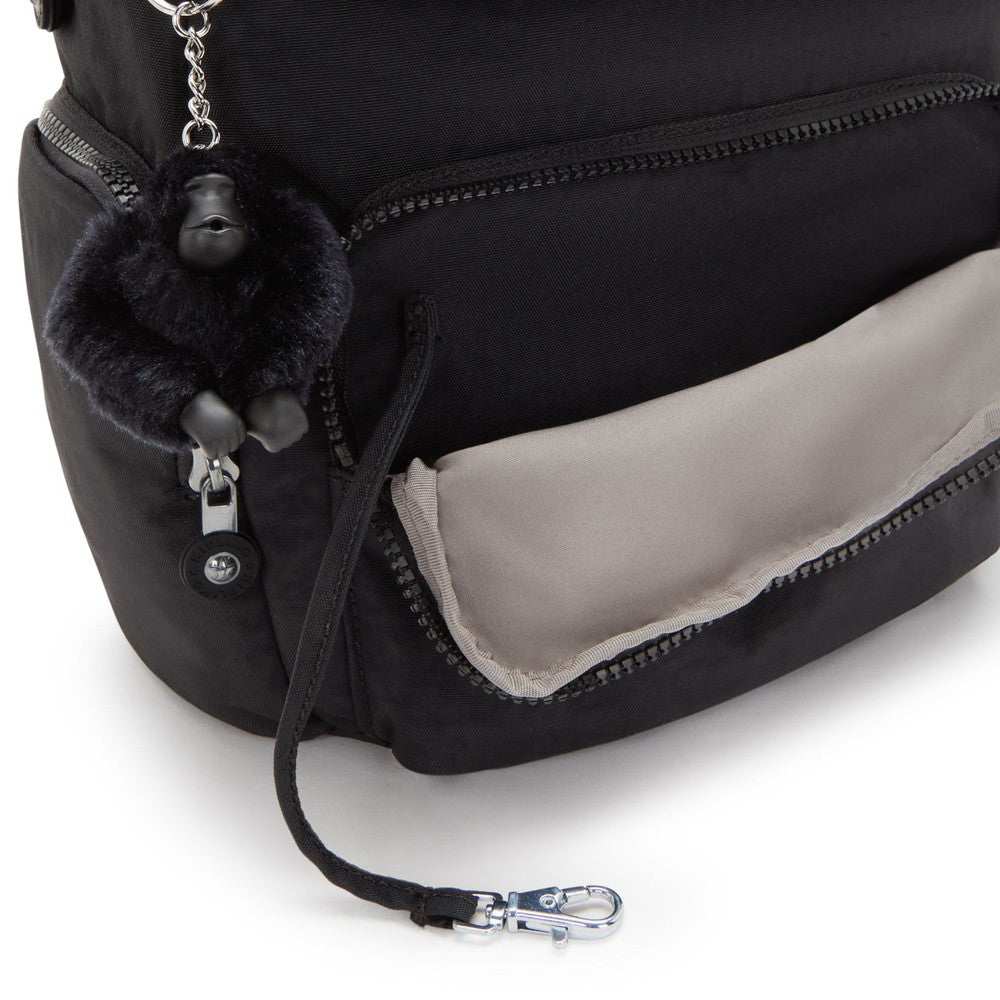 Kipling City Zip liten ryggsekk Black Noir-Ryggsekker-BagBrokers