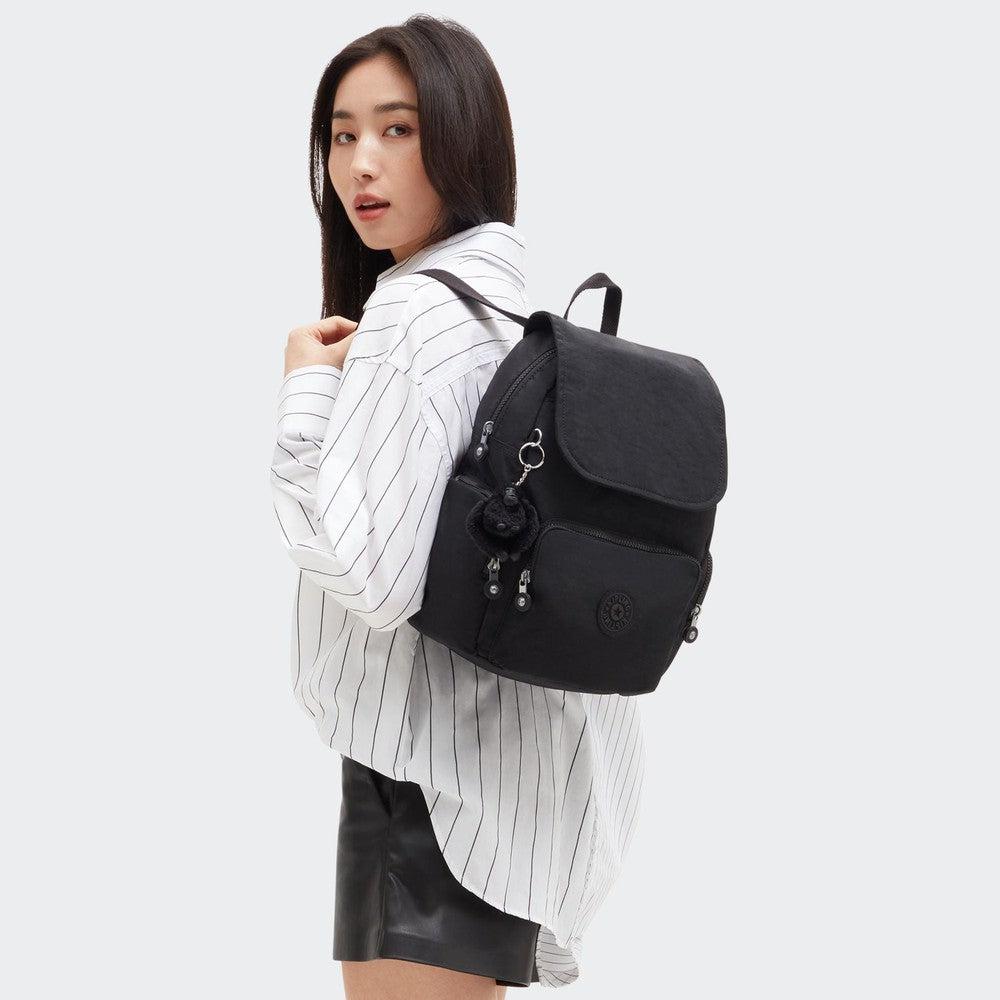 Kipling City Zip liten ryggsekk Black Noir-Ryggsekker-BagBrokers