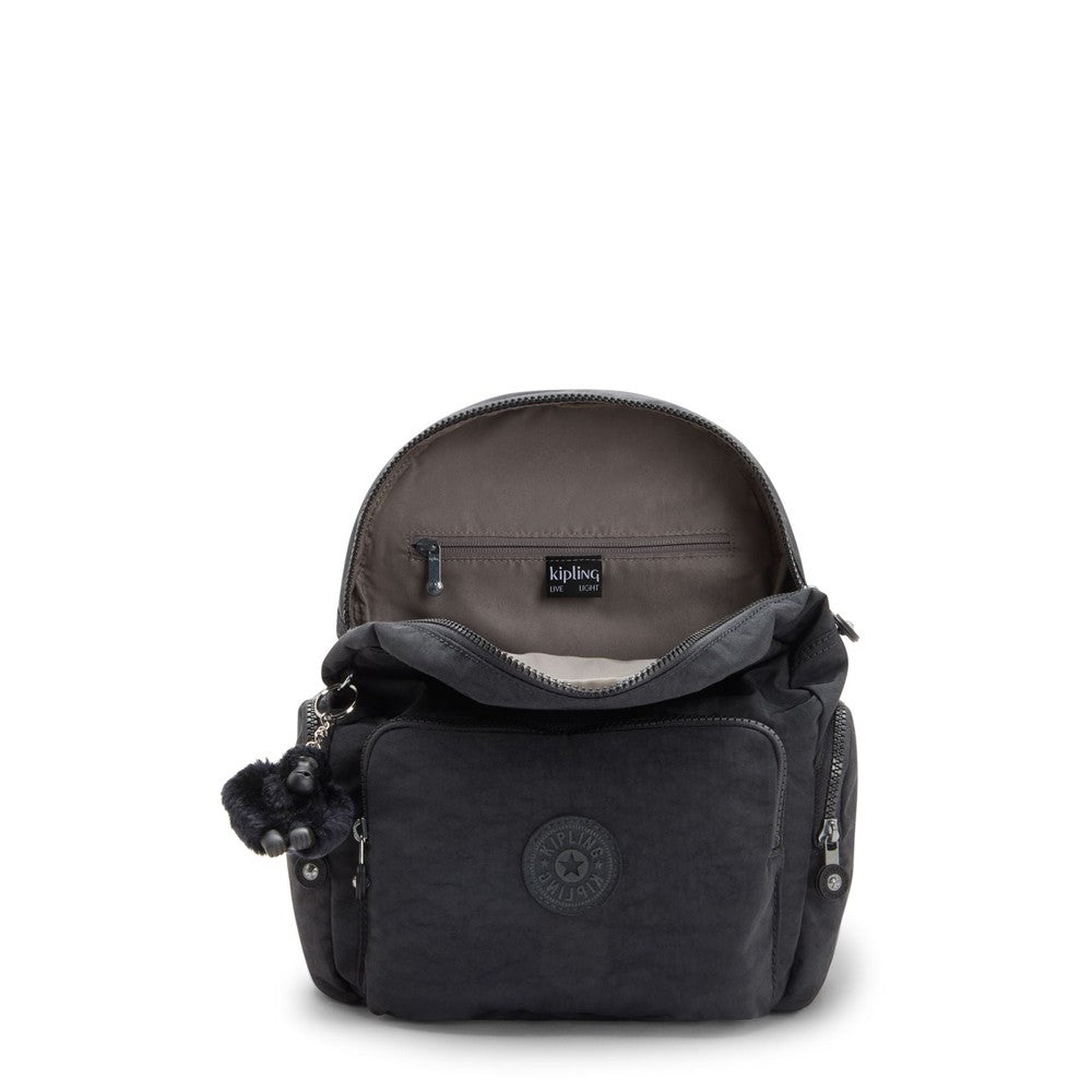 Kipling City Zip liten ryggsekk Black Noir-Ryggsekker-BagBrokers