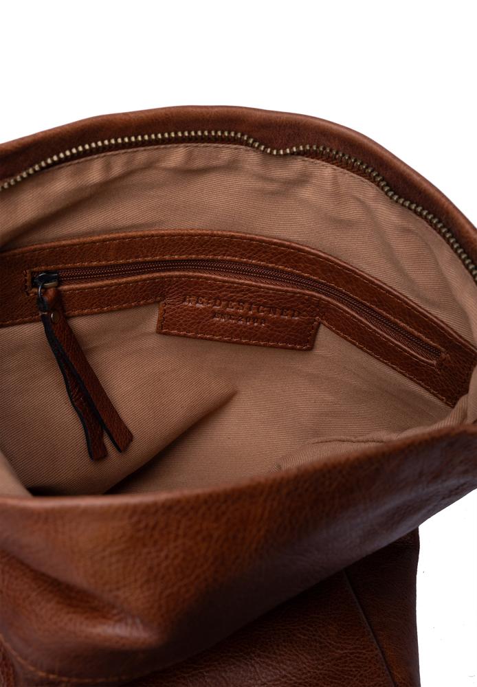 RE:DESIGNED EST 2003 Olea Big Crossover veske i skinn Walnut-Veske-BagBrokers