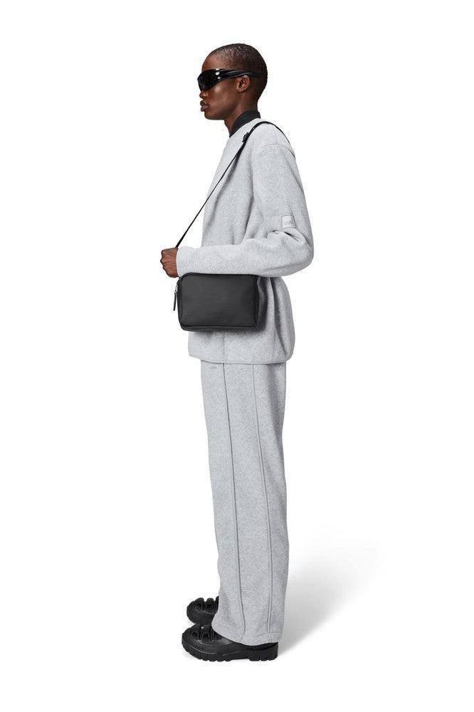 Rains Box Bag W3 Black-reiseveske-BagBrokers