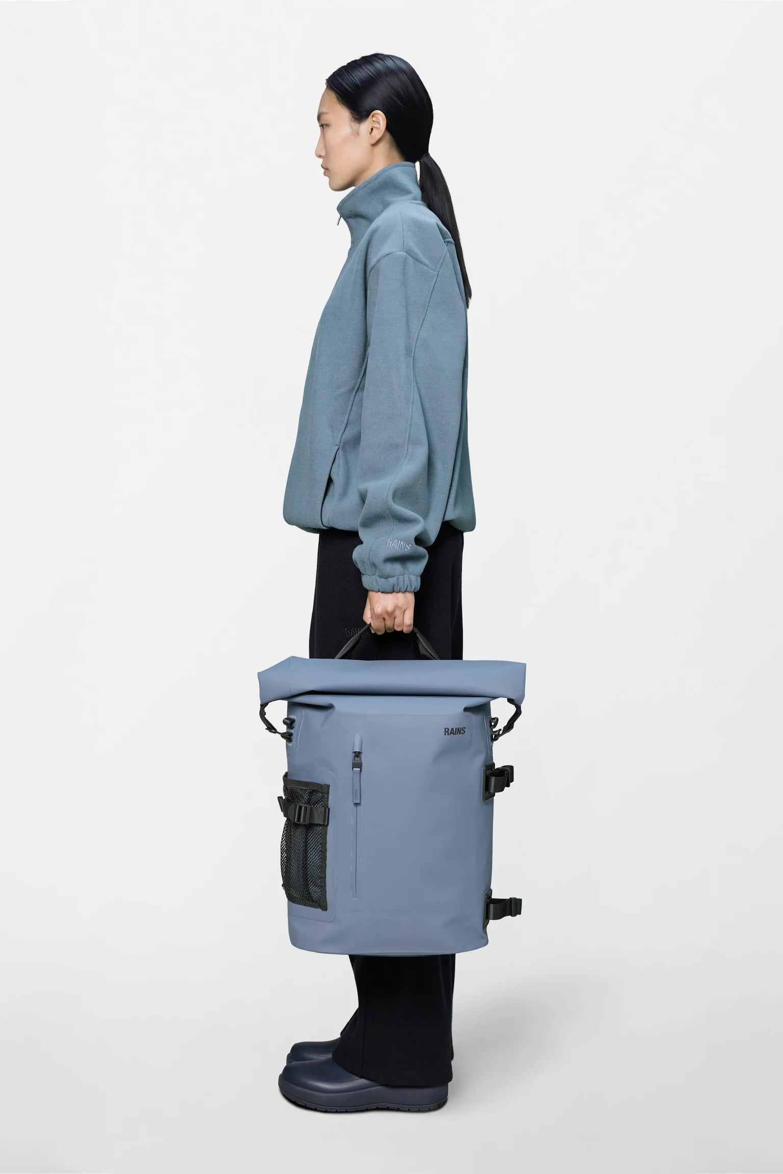 Rains Deepwater Rolltop Rucksack Large Blue Dusk-Ryggsekker-BagBrokers