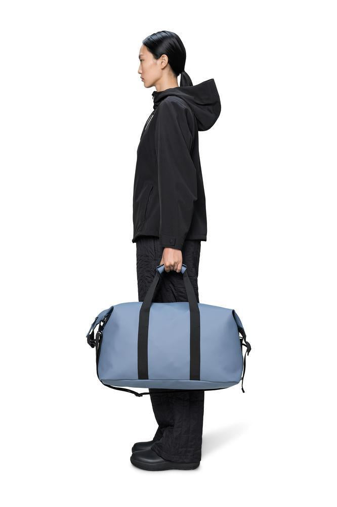 Rains Hilo Weekend Bag Medium W3 37 liter Blue Dusk-Bagger-BagBrokers