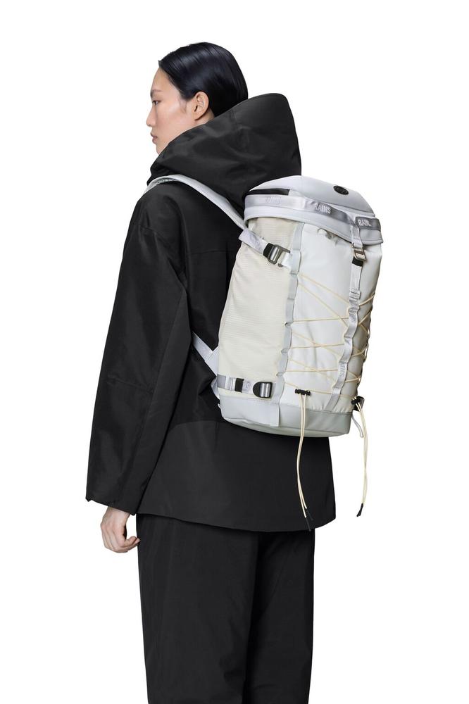 Rains Niseko Trail Backpack W3 Blizzard-Ryggsekker-BagBrokers