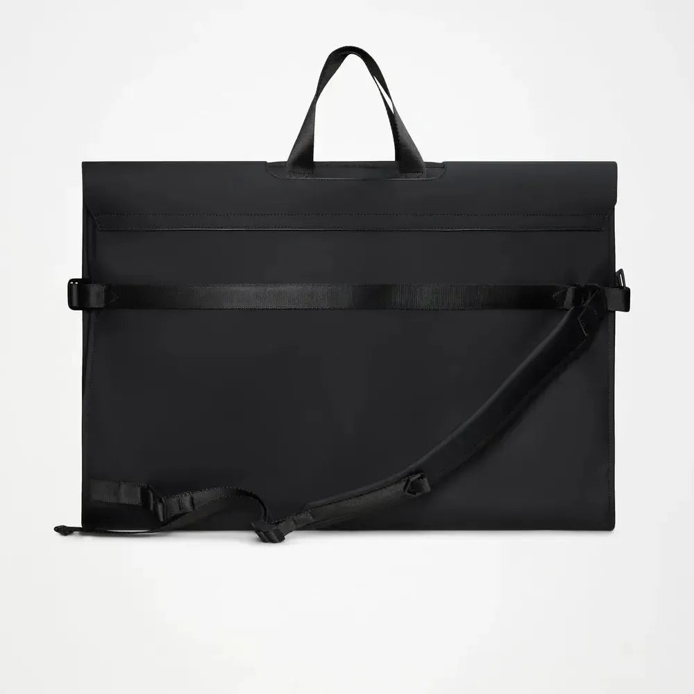 Rains OTG Suitbag W3 Black-Bagger-BagBrokers