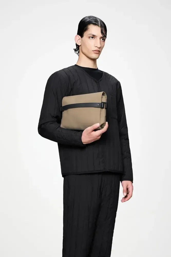 Rains OTG Wash Bag Toalettmappe Beige-Toalettmappe-BagBrokers