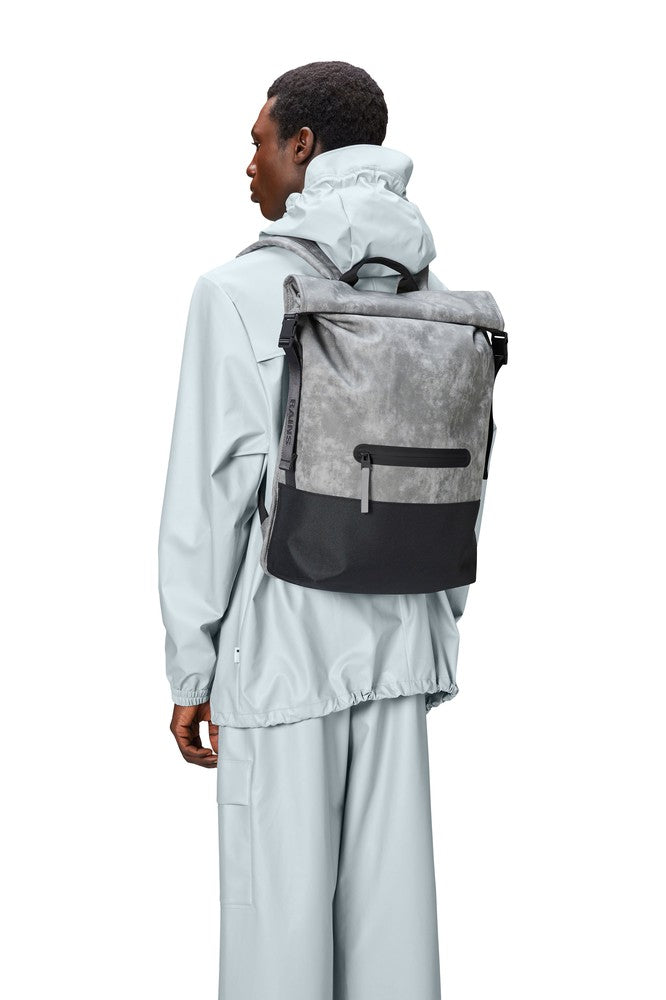 Rains Trail Rolltop backpack W3 Distressed Grey-Ryggsekker-BagBrokers