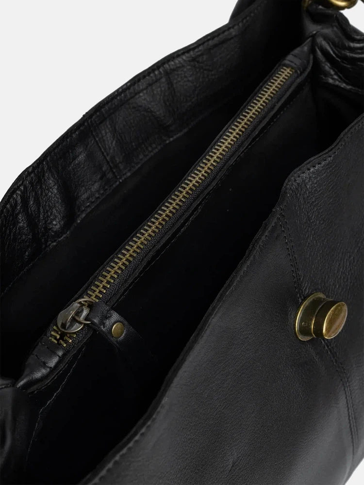 Re:Designed by Dixie Carola Big veske i skinn Svart-Damevesker-BagBrokers