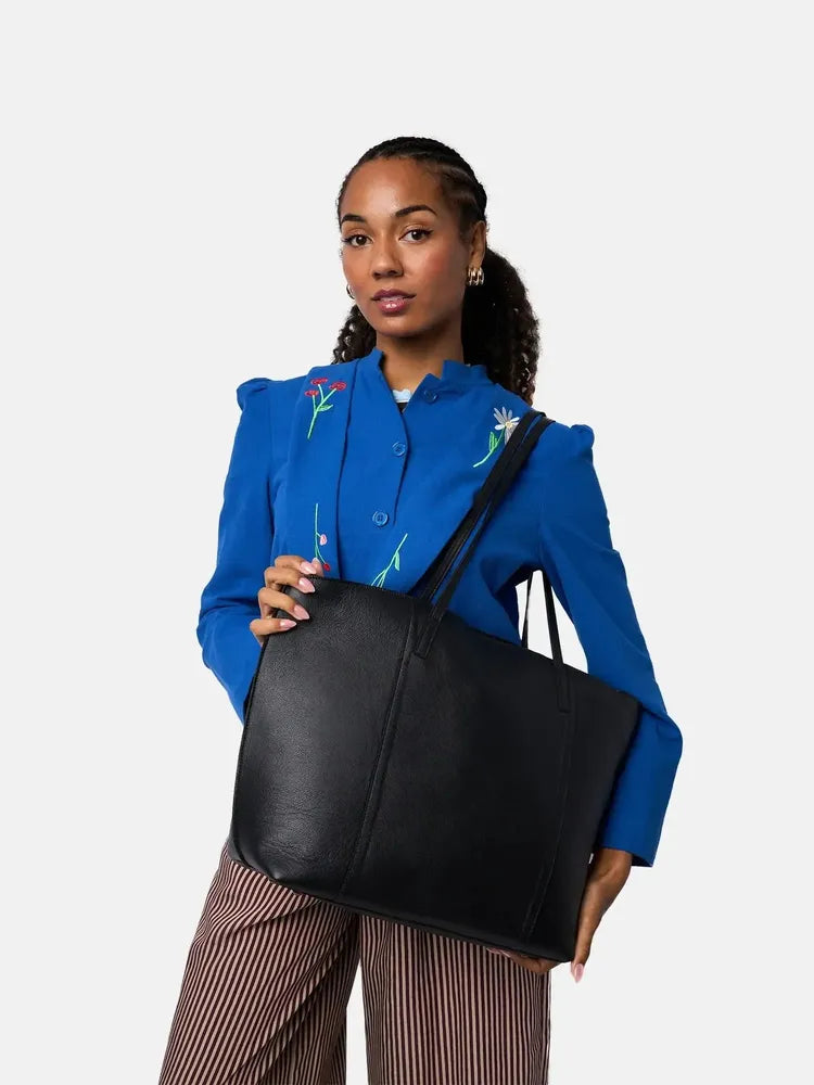 Re:Designed by Dixie Malou Big veske Svart-Damevesker-BagBrokers