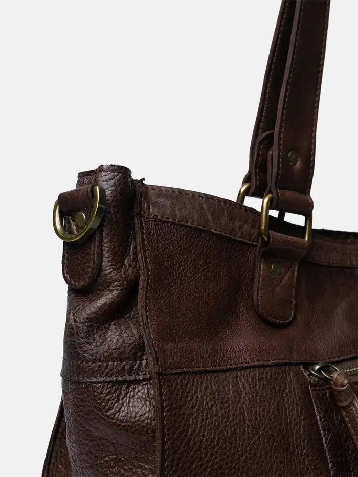 Re:Designed by Dixie Molly Urban skulderveske i skinn Woodsmoke-Damevesker-BagBrokers