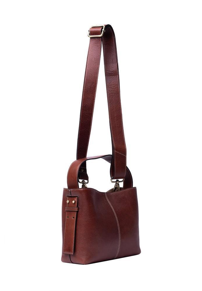 Re:Designed by Dixie Naya Small skulderveske i skinn Cognac-Damevesker-BagBrokers