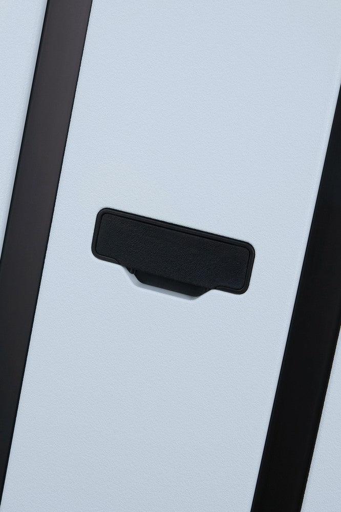 Samsonite ESSENS™ hard medium koffert 69 cm 4 hjul Glacier-Harde kofferter-BagBrokers