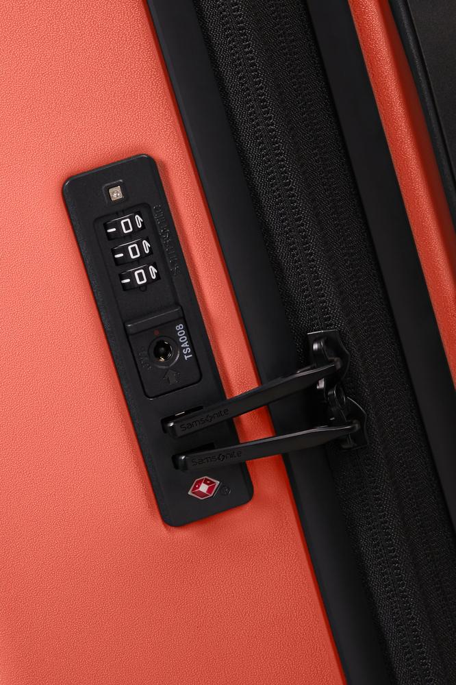 Samsonite FYRM utvidbar Medium koffert 67 cm Burnt Orange-Harde kofferter-BagBrokers