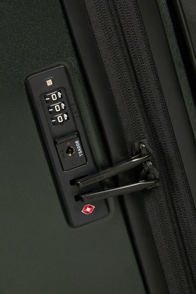 Samsonite FYRM utvidbar Medium koffert 67 cm Deep Green-Harde kofferter-BagBrokers