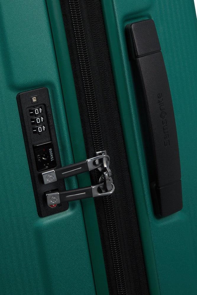 Samsonite NUON utvidbar Medium koffert 69 cm Pine Green-Harde kofferter-BagBrokers