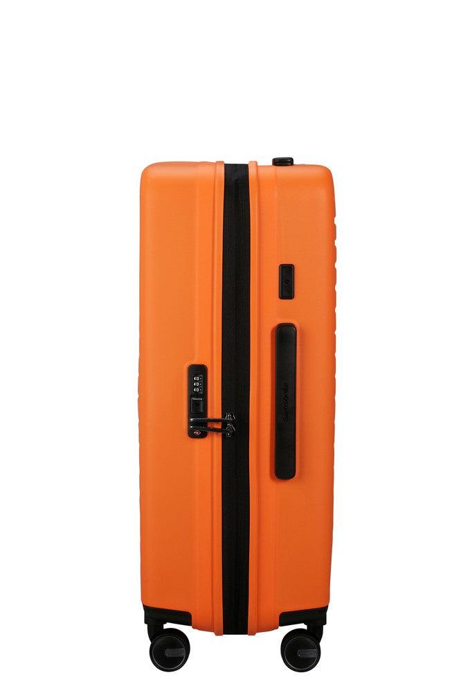 Samsonite RESTACKD utvidbar medium koffert 68 cm Papaya-Harde kofferter-BagBrokers