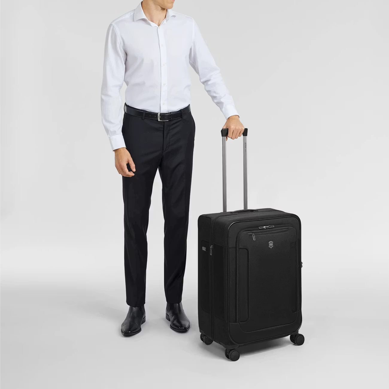 Victorinox Werks Traveler 7.0 Medium Case Black