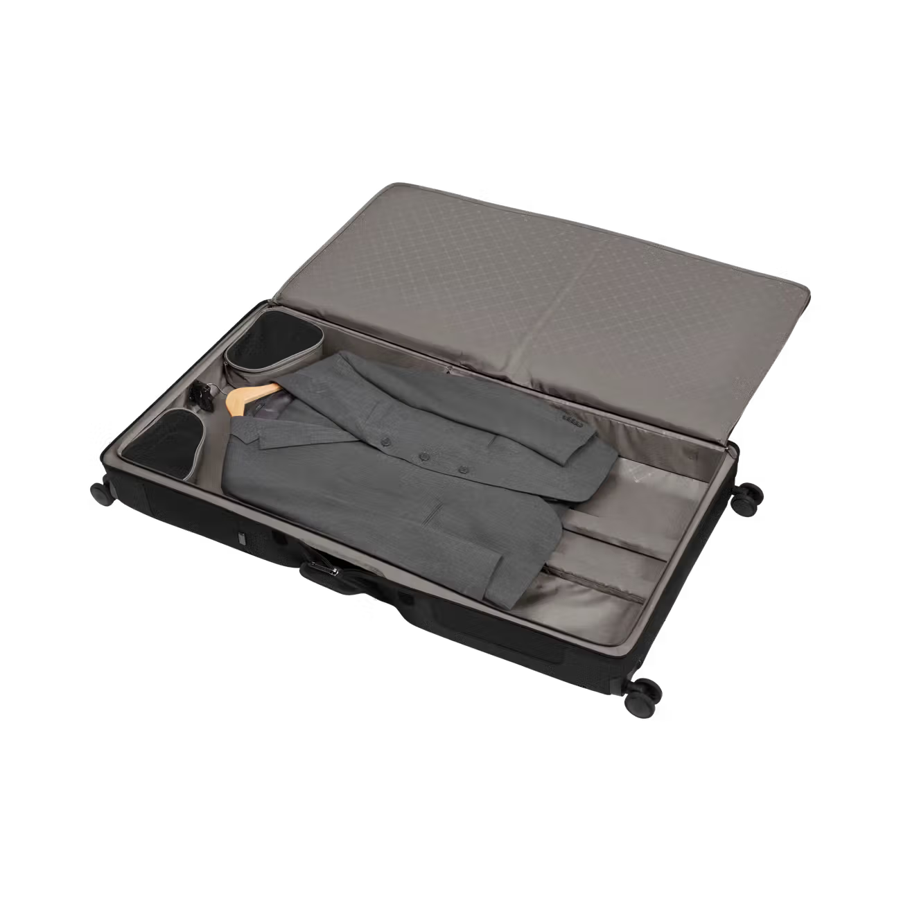 Victorinox Werks Traveler 7.0 Wheeled Garment Bag Black