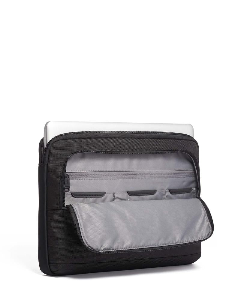 Tumi Alpha 3 Laptop Cover L Black-Veske-BagBrokers