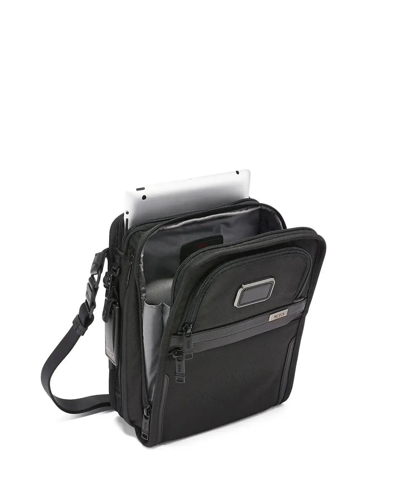 Tumi Alpha 3 Organizer Travel Tote Black-Veske-BagBrokers