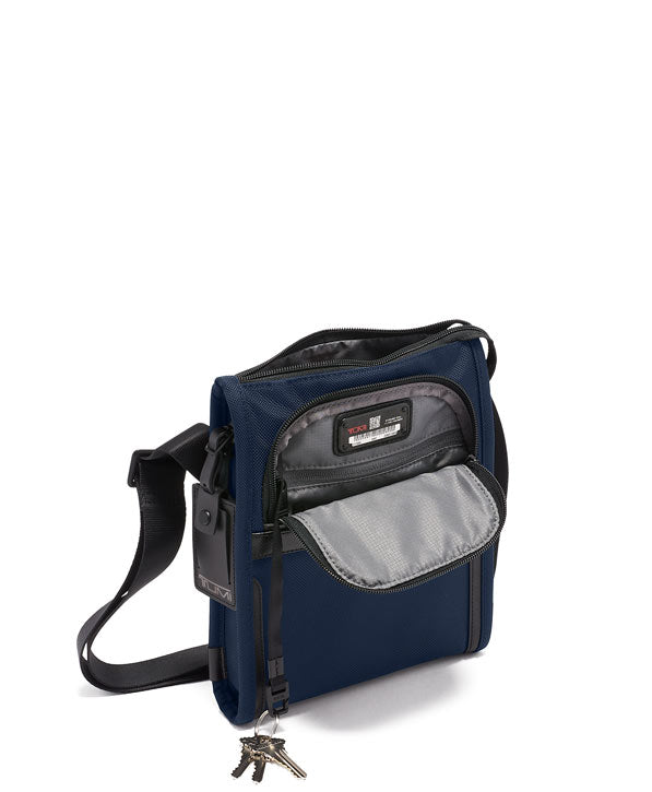 Tumi Alpha 3 Pocket Bag Small Navy-Veske-BagBrokers