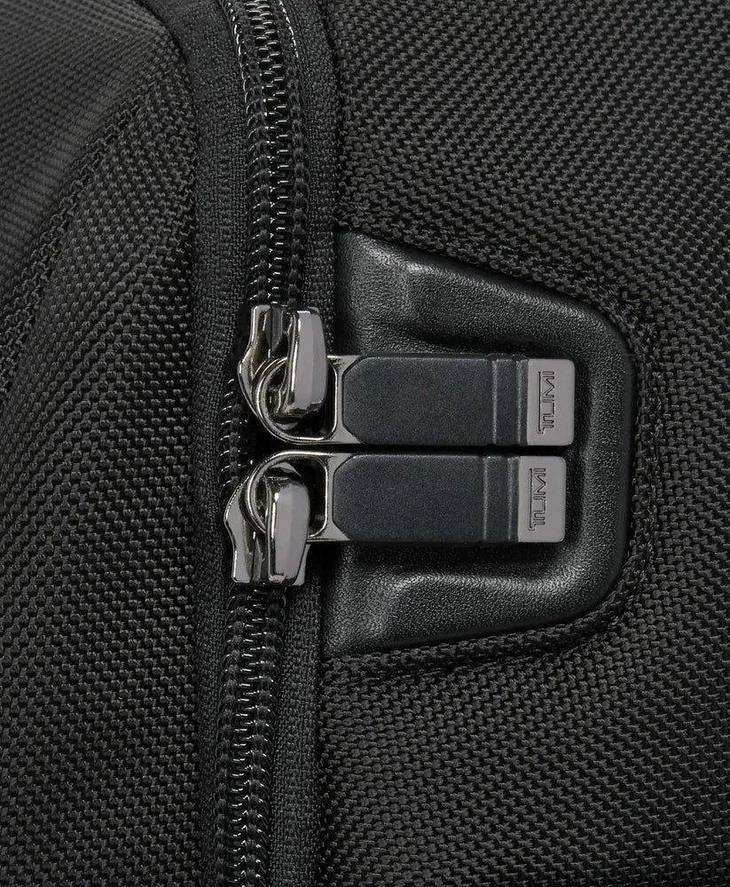 Tumi Alpha 4 Three-Way Convertible Briefcase Black-Veske-BagBrokers