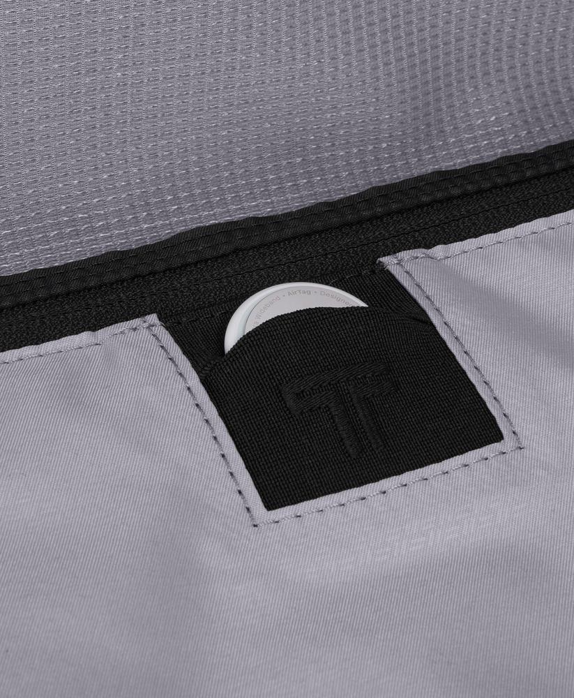 Tumi Alpha Garment Cabin Black-Bagger-BagBrokers