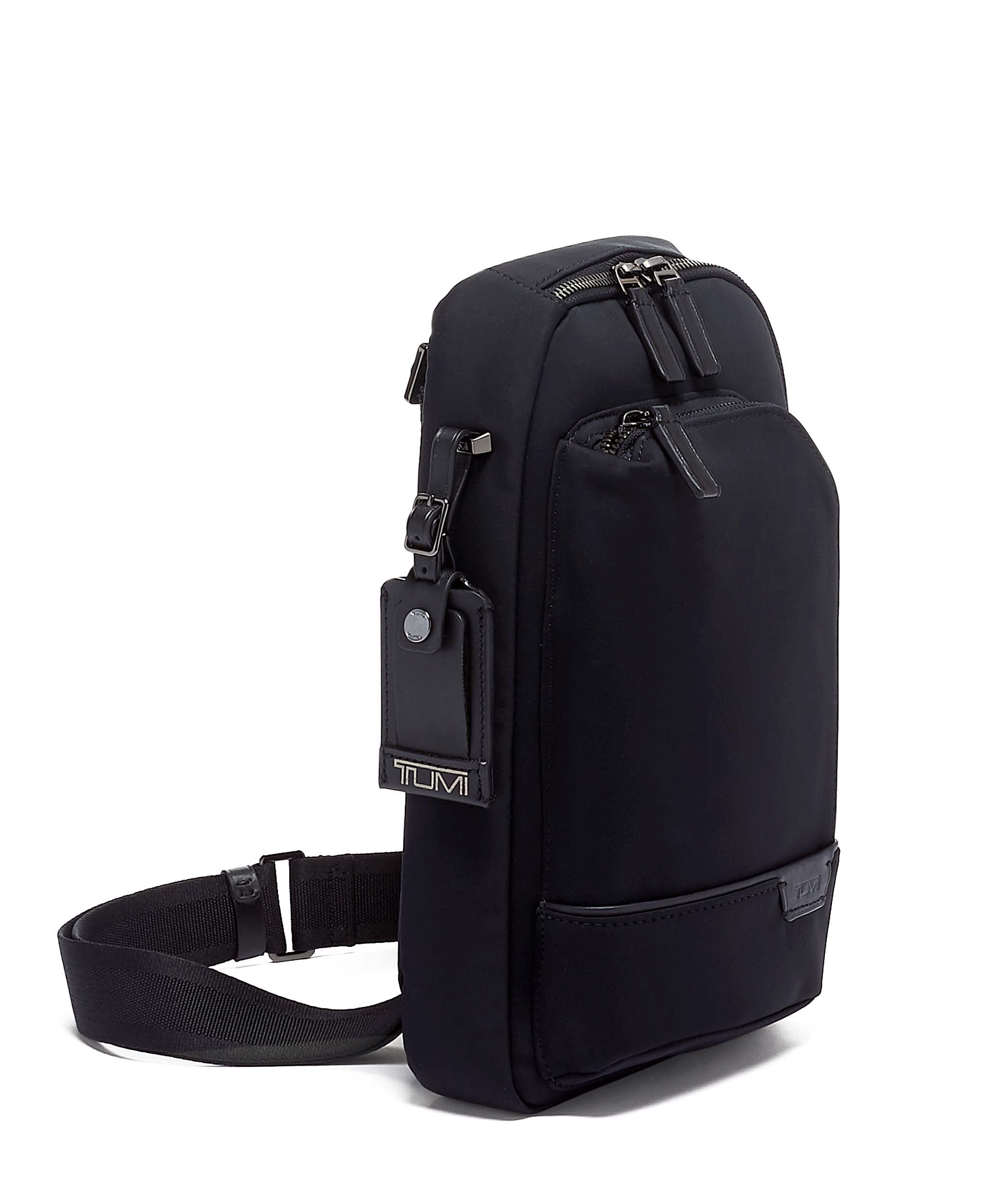 Tumi Harrison Gregory Sling Black-Ryggsekker-BagBrokers