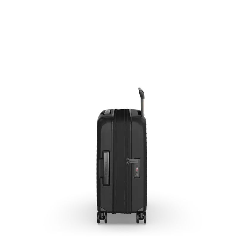 Victorinox Airox Advanced Global Carry On Utvidbar Black-Harde kofferter-BagBrokers