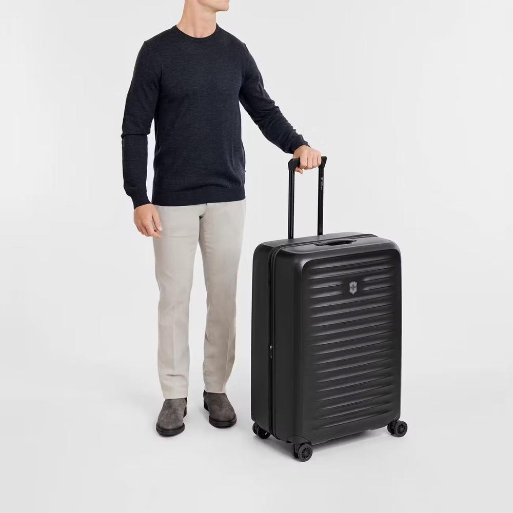 Victorinox Airox Advanced Stor utvidbar koffert Taupe Brown-Harde kofferter-BagBrokers