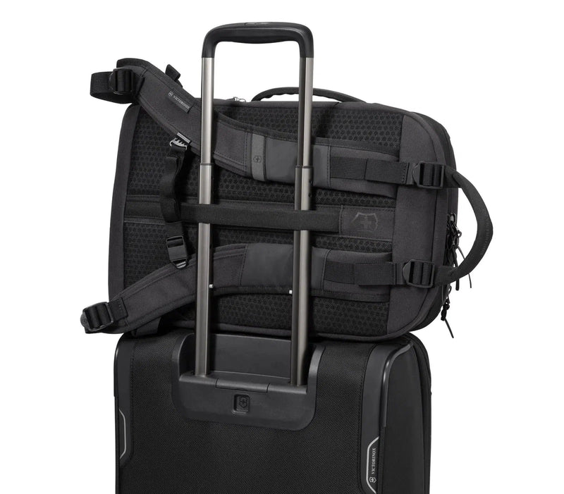 Victorinox Touring 2.0 Commuter Backpack Black-PC-sekk-BagBrokers