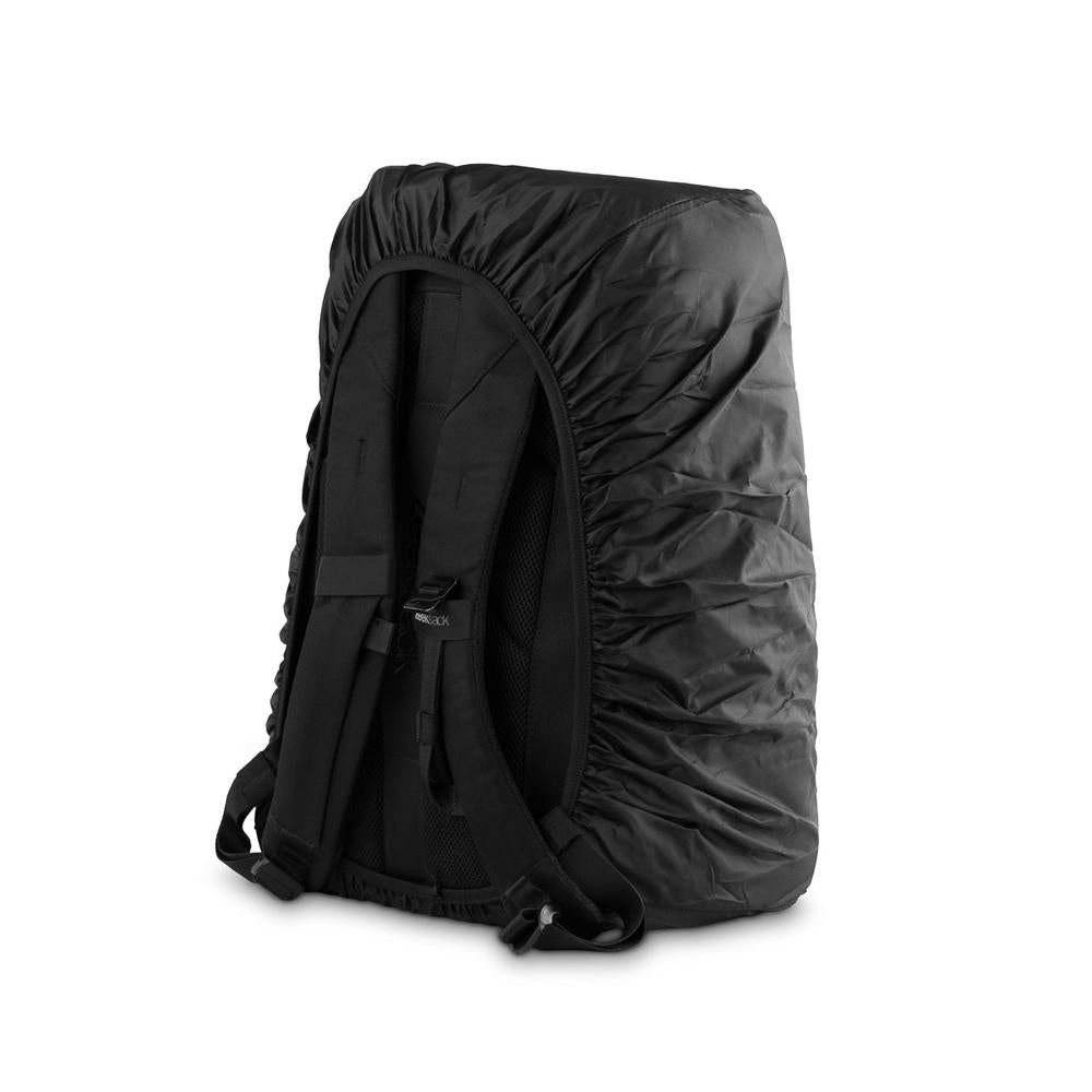 Zeeksack regntrekk lett å ta på og av