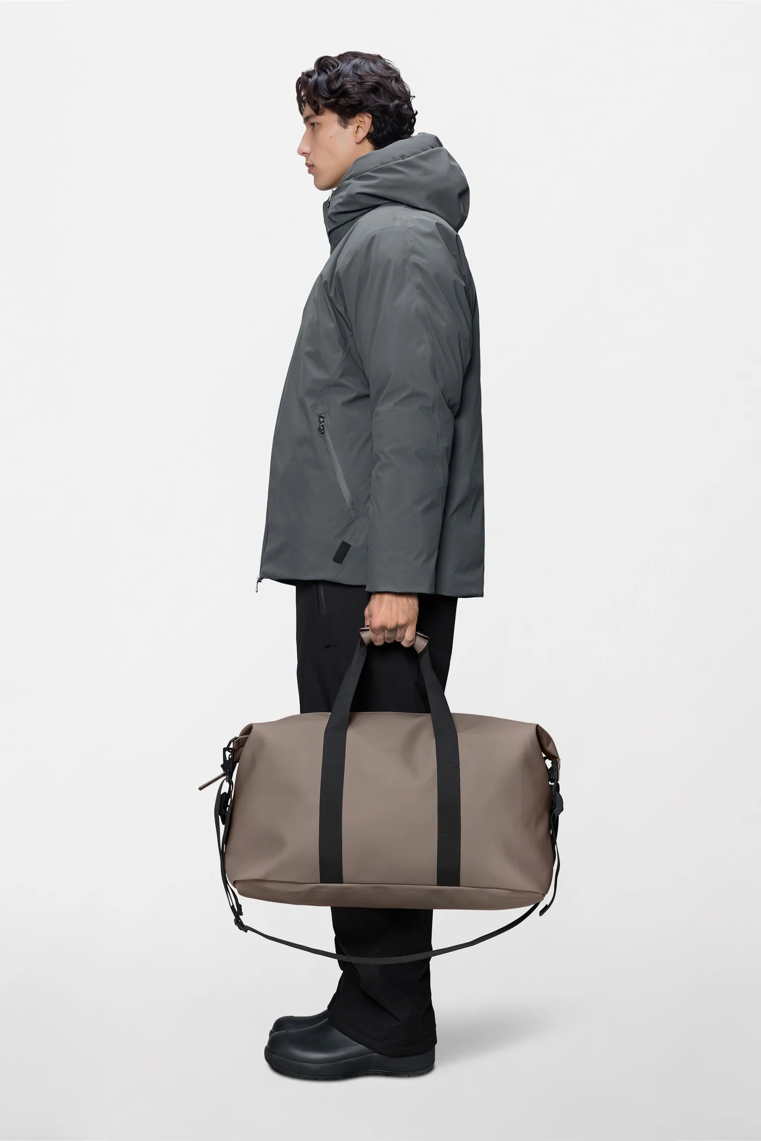 Rains Hilo Weekend Bag Medium W3 37 liter Cinder